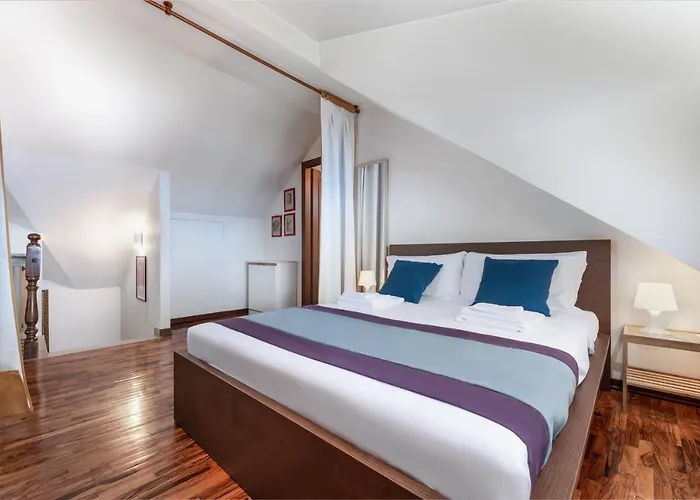 Regina Bella By Casa Da *